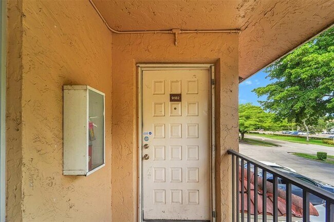 Building Photo - 9182 NW 40th St