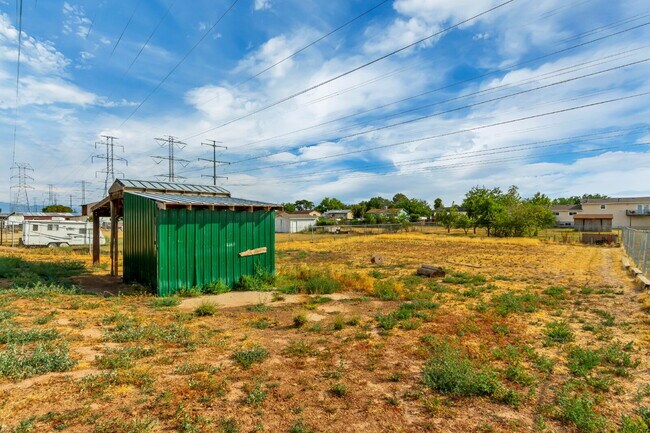 Building Photo - 2175 S 150 W