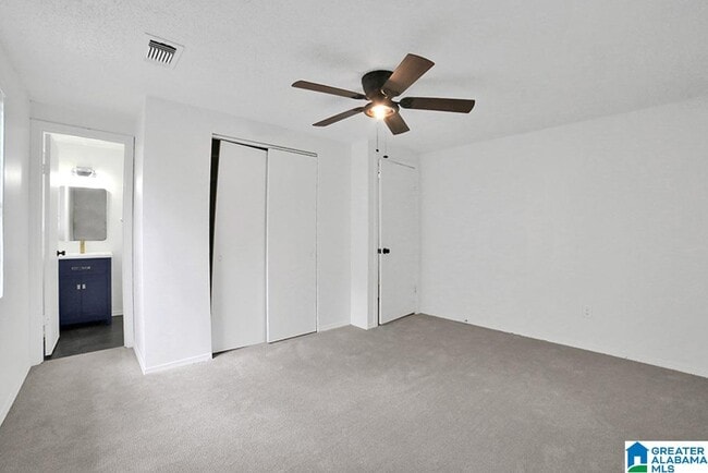 Building Photo - 4713 9th Ave S