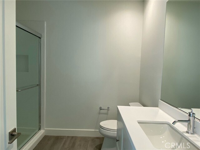 Building Photo - 100 Toretta