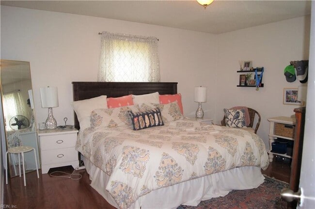 Building Photo - Carney Park