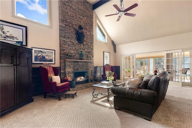 Building Photo - 15905 Westbrook Rd