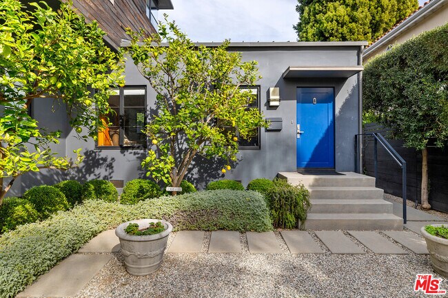 Building Photo - 723 Euclid St