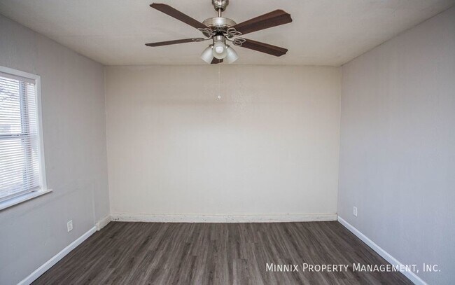 Building Photo - 3403 Bangor Dr