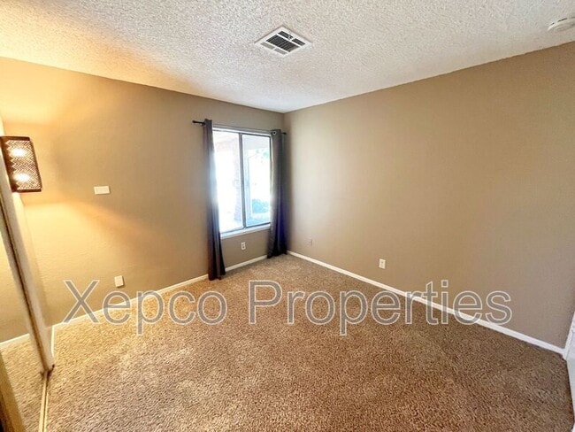 Building Photo - 77304 Ohio Ct