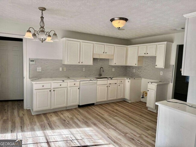 Building Photo - 4071 Plantation Mill Dr