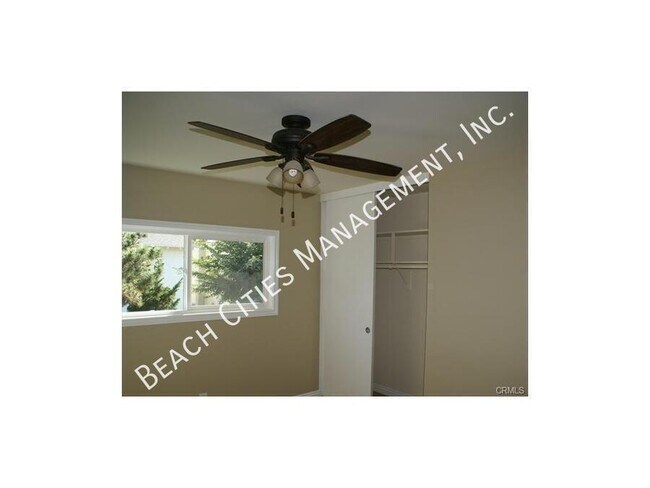 Building Photo - 6220 Ronald Dr