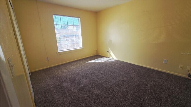 Building Photo - 1715 Bentley Blvd