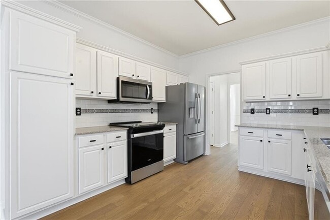 Building Photo - 205 Towne Ridge Dr