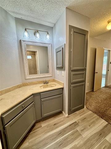 Building Photo - 319 Iberis Dr