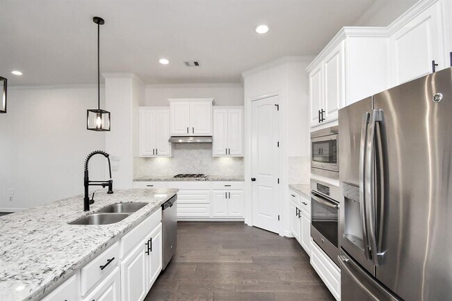 Building Photo - 1411 Upland Arbor Dr