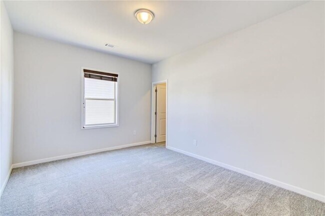 Building Photo - 7107 Branch Creek Cove