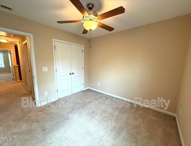Building Photo - 545 Old Mill Village Dr