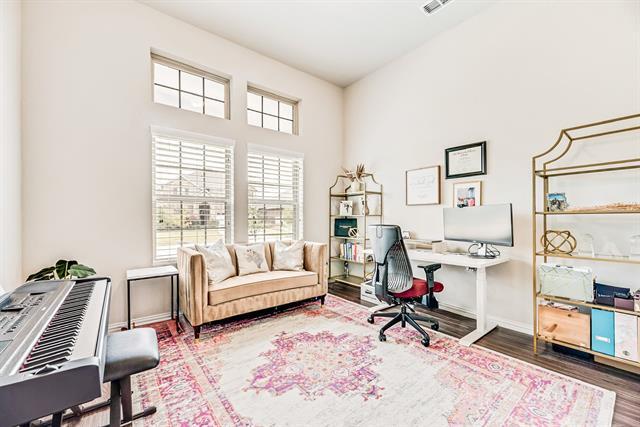 Building Photo - 3830 Norway Mews