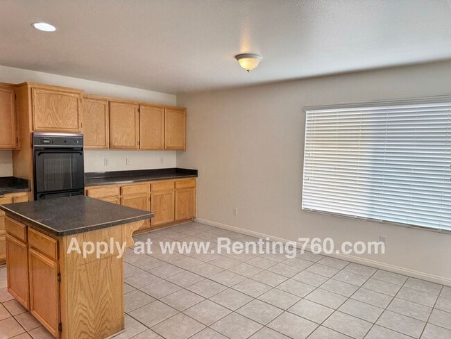 Building Photo - Beautiful Home in Copper Hills!