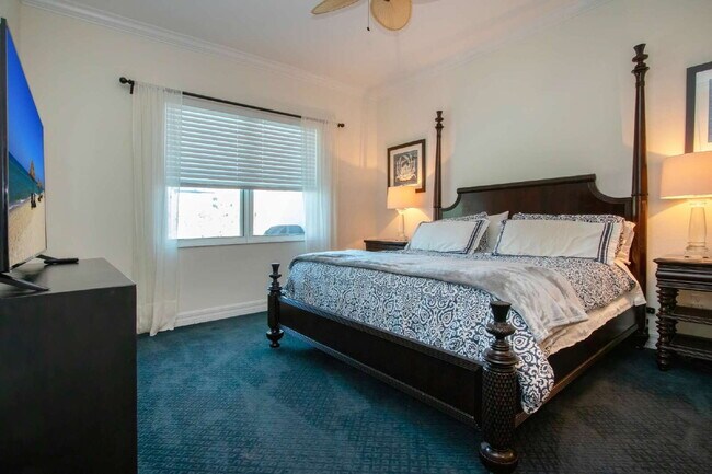Building Photo - 4940 Tobermory Way