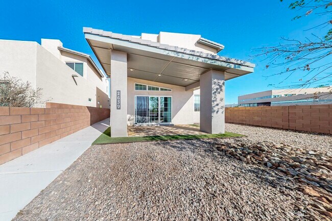 Building Photo - 2639 Stryker Road Southeast