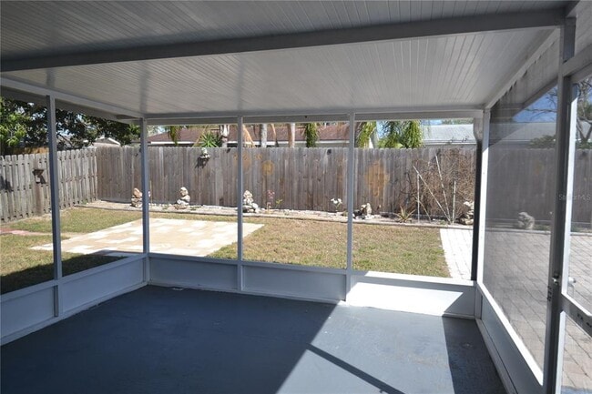 Building Photo - 746 Barbara St