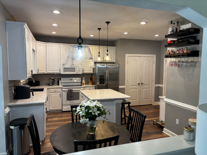 Building Photo - 717 Tallahassee Dr