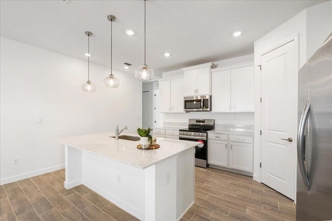 Building Photo - 3526 Angler Dr