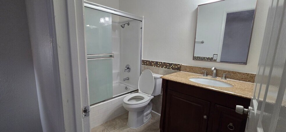 Building Photo - 11352 Meadow Flower Pl