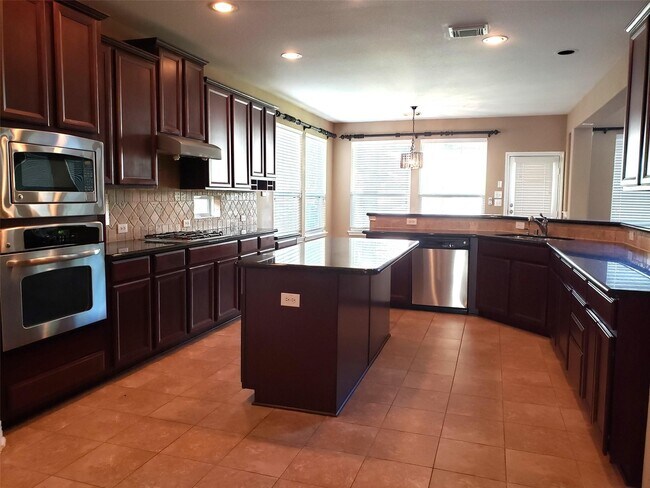 Building Photo - 3607 Cat Springs Ln