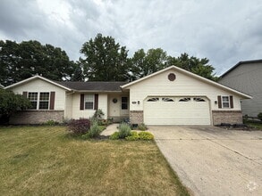 Building Photo - Charming 3-Bedroom Home with Finished Base...