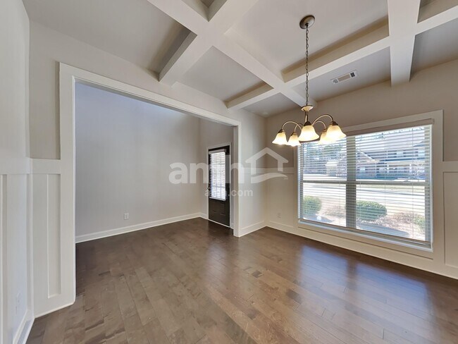 Building Photo - 1250 Victoria Walk Ln