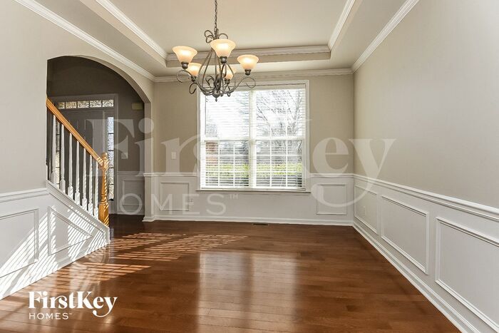 Building Photo - 6675 River Island Cir