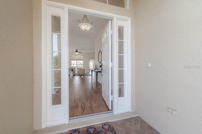Building Photo - 1639 Arbor Knoll Loop