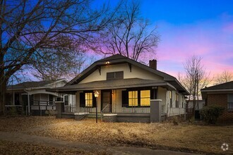 Building Photo - Beautifully Renovated 4 Bedroom 1.5 Bath H...