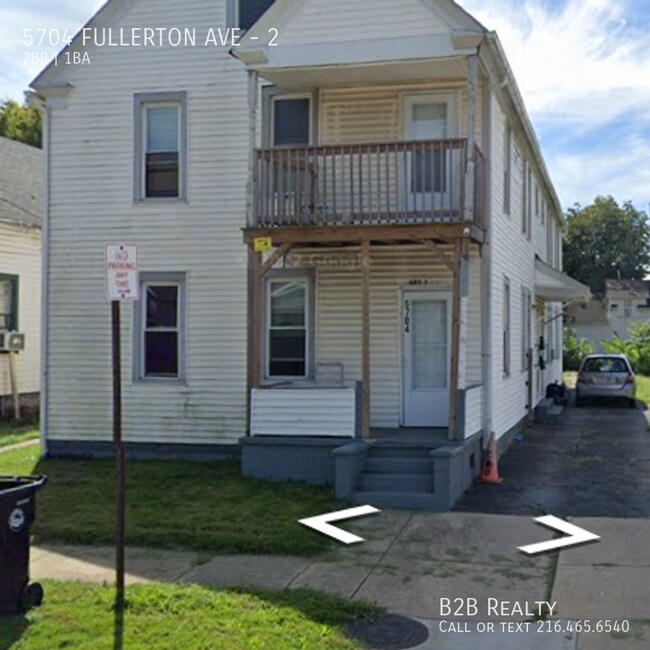Primary Photo - 5704 Fullerton Ave
