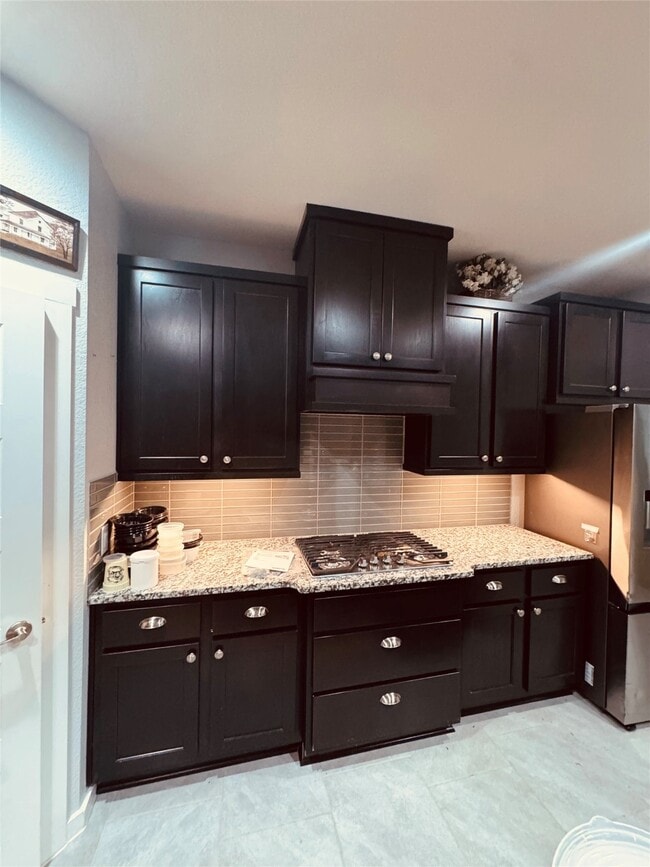 Building Photo - 28614 Hannahs Harbor Ln