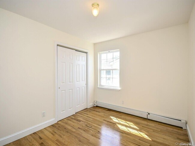 Building Photo - 34 Firwood Rd