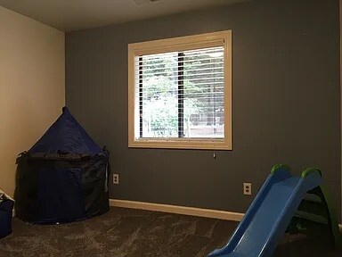 Building Photo - 770 Lovers Leap Rd