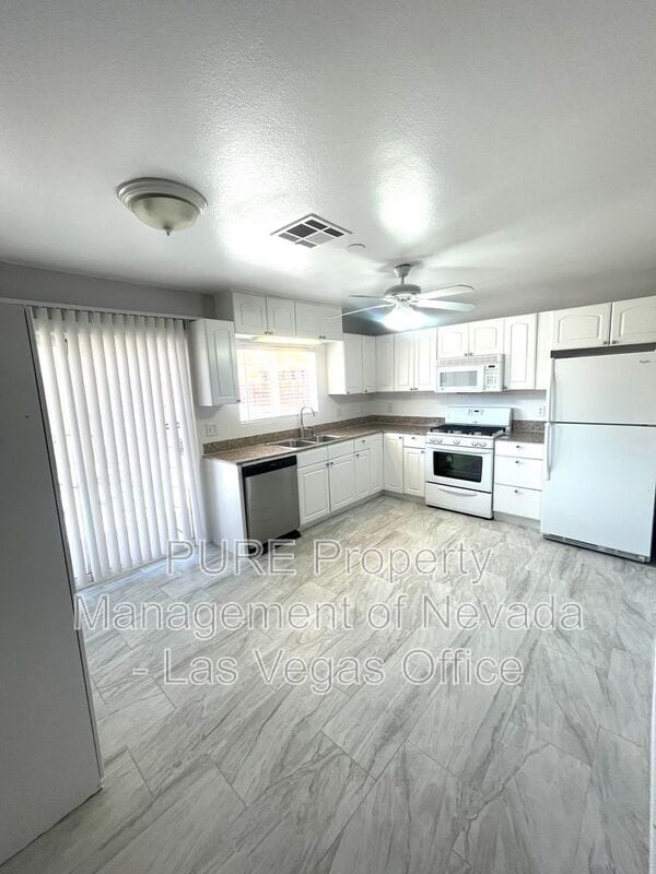 Building Photo - 5934 Via La Contera Dr