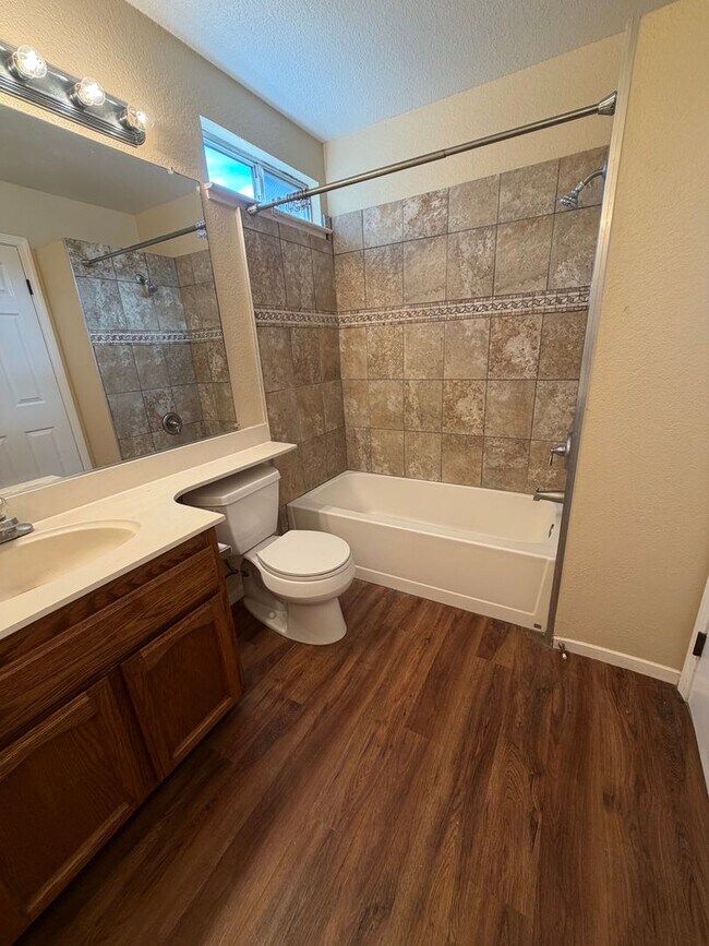 Building Photo - 8240 Rockbury Way