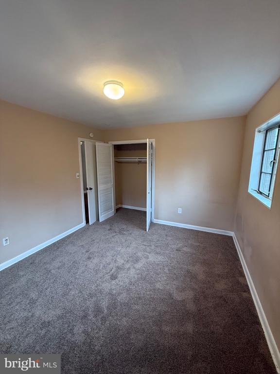 Building Photo - 7804 Temple St