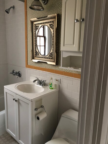 Building Photo - 39-27 45th St