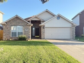 Building Photo - 10827 Moonlit Meadows Ct