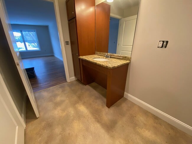 Building Photo - 3 Furnival Rd