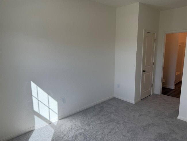 Building Photo - 132 Rother Pl