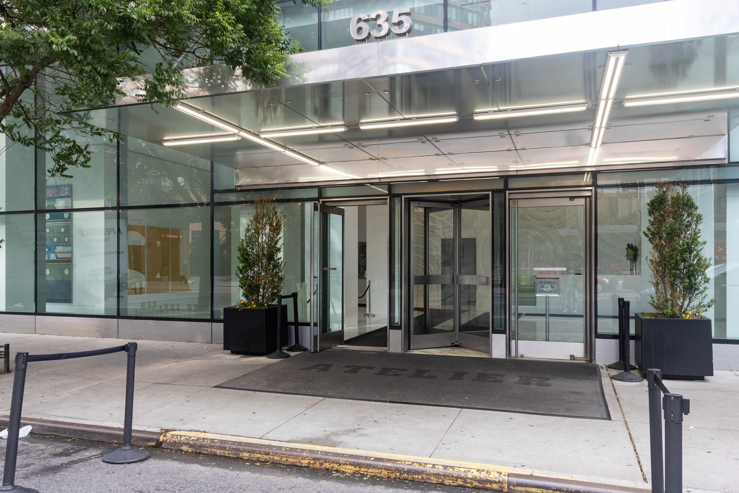 Building Photo - 635 W 42nd St