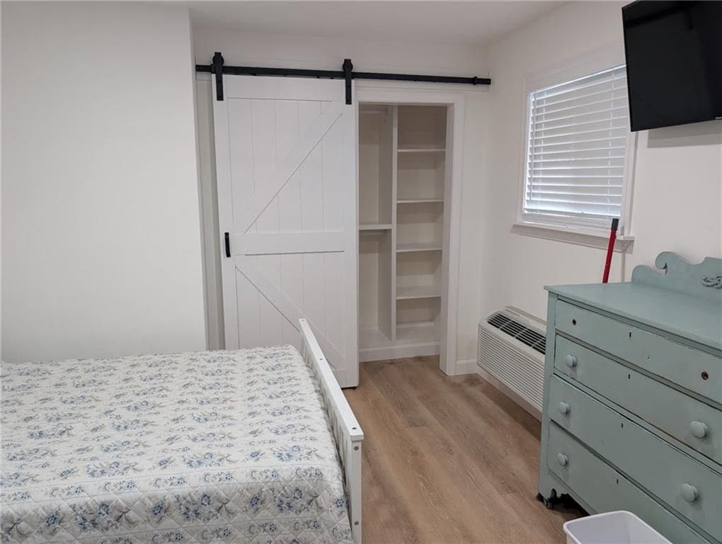 Building Photo - 53 Winnapaug Rd