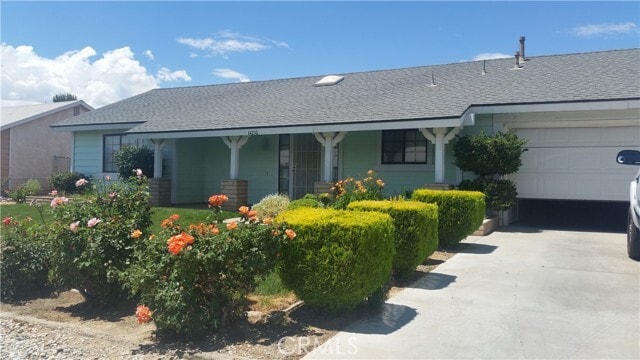Building Photo - 14210 Fort Apache Ct