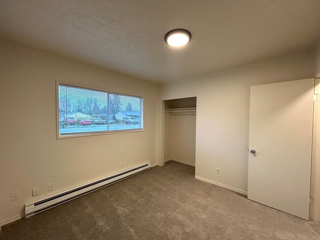 Building Photo - Freshly Updated 3-Bedroom Home with Spacious Backyard and Garage