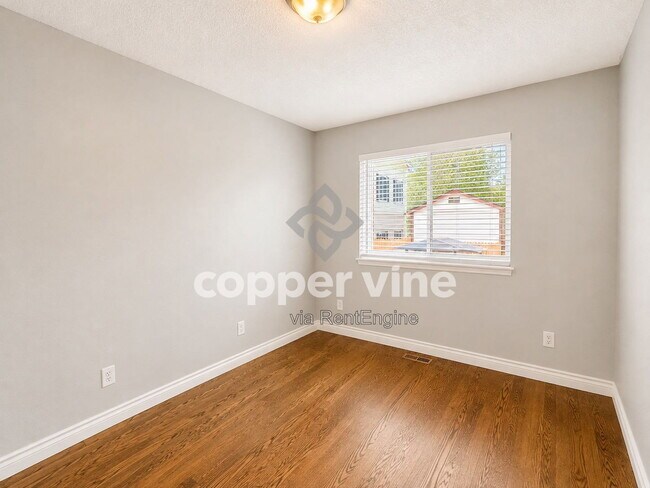 Building Photo - 4249 W 110th Pl