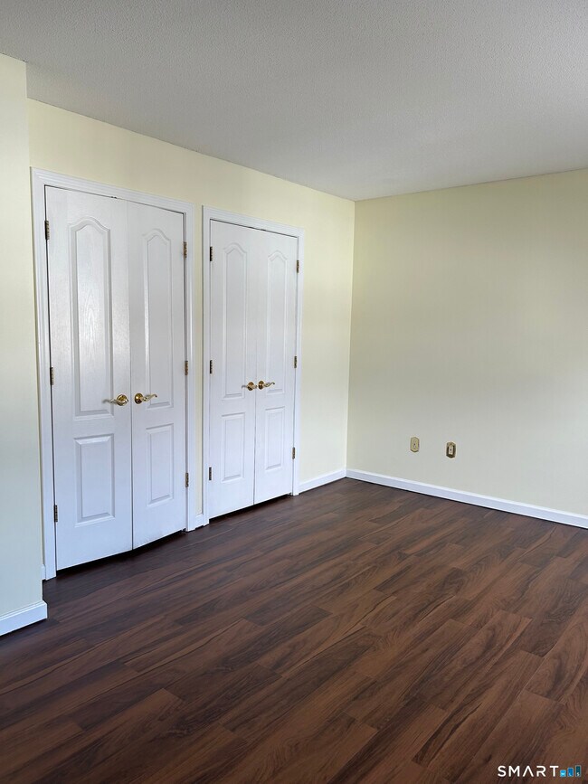 Building Photo - 10 South St