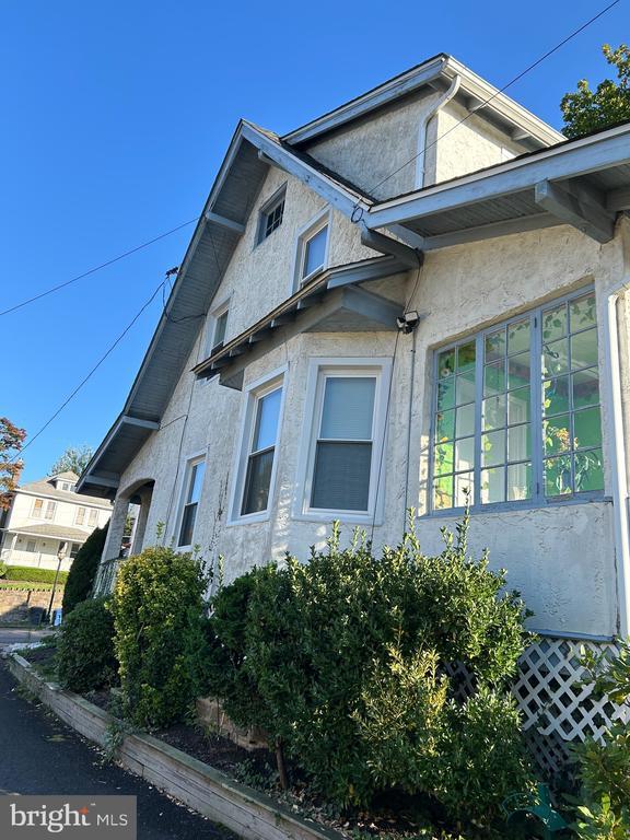 Building Photo - 1578 Old York Rd