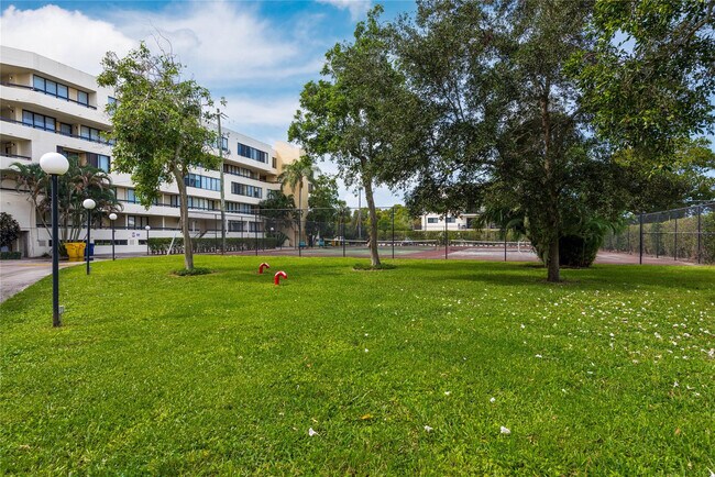 Building Photo - 1401 S Federal Hwy